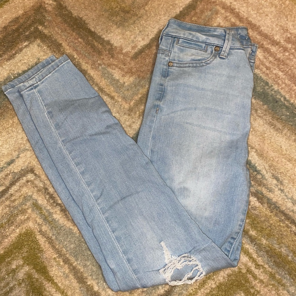 Light wash Skinny Jeans size 3